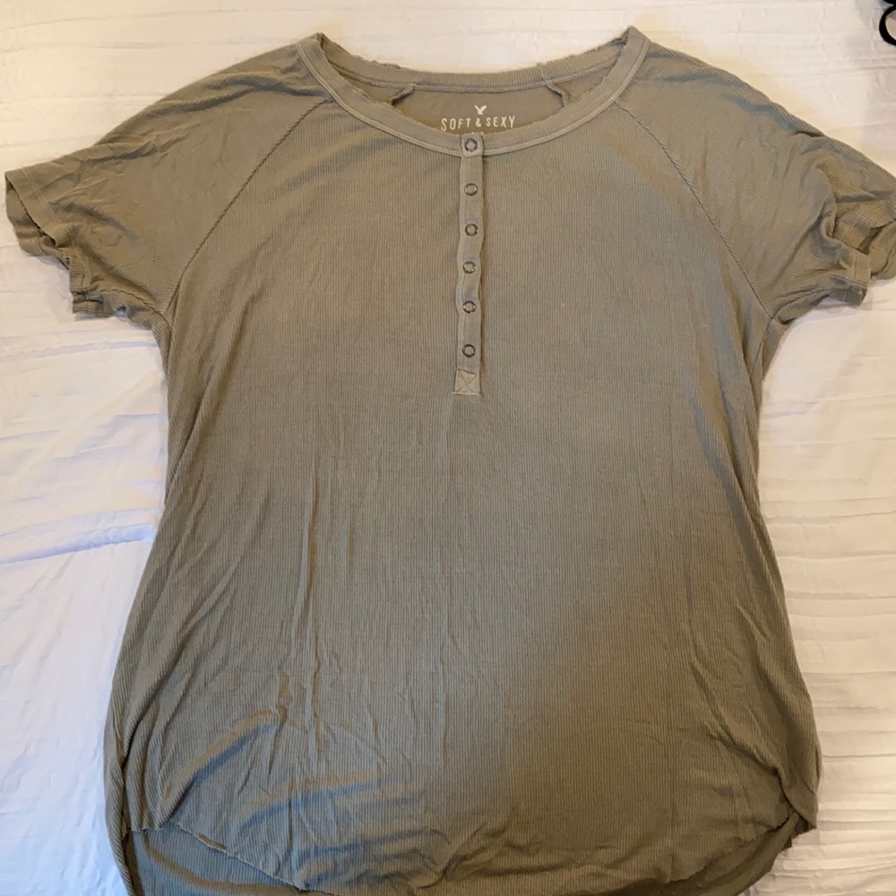 AEO Ribbed shirt